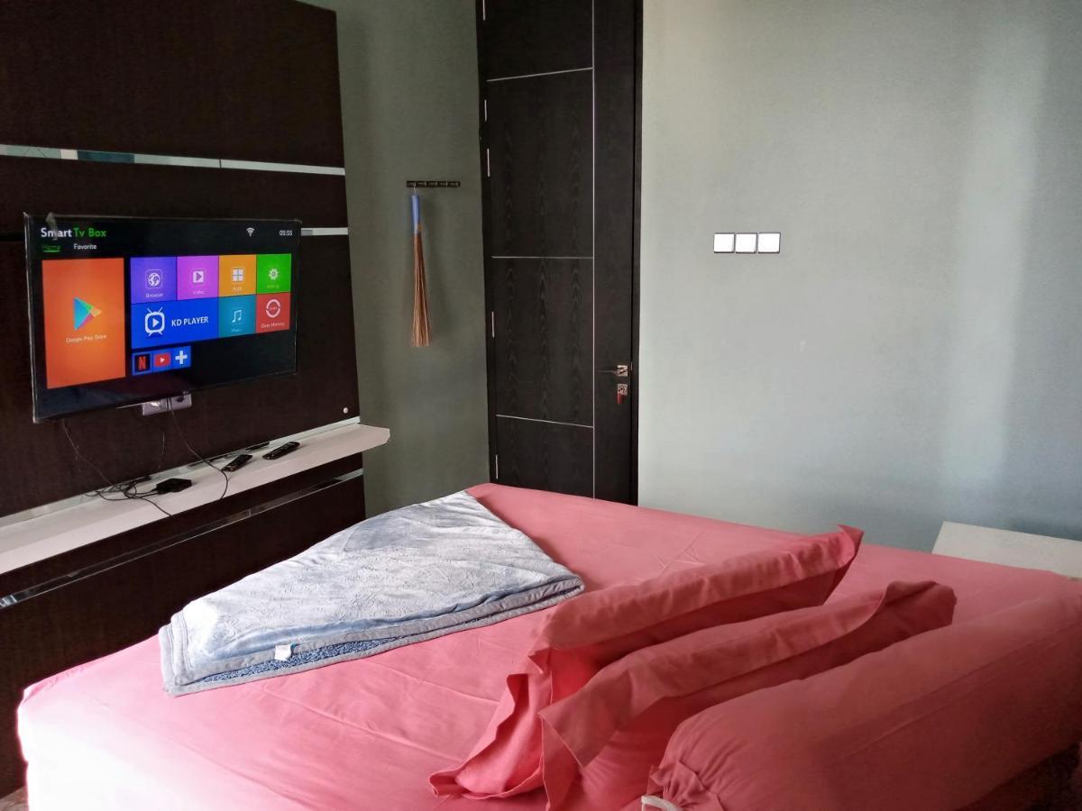Villa Valencia Batu  Dış mekan fotoğraf