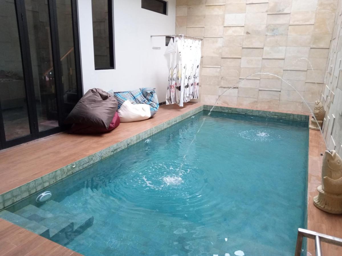Villa Valencia Batu  Dış mekan fotoğraf